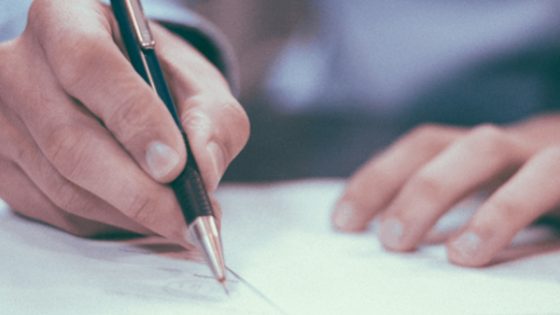 نموذج خطاب انهاء خدمات موظف  بسبب او بدون pdf و word و doc